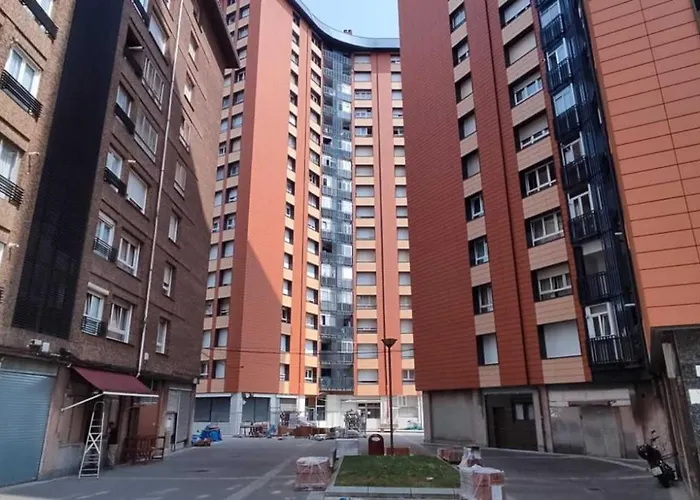 Hospital De Cruces Barakaldo Bec Piso Muy Luminoso