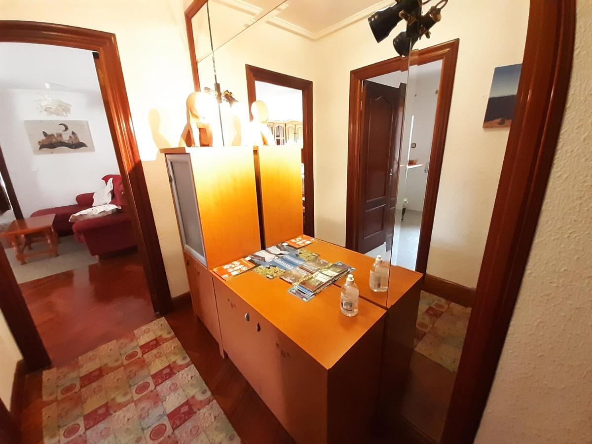 Piso Muy Luminoso. Hospital De Cruces. Bec Apartamento Barakaldo